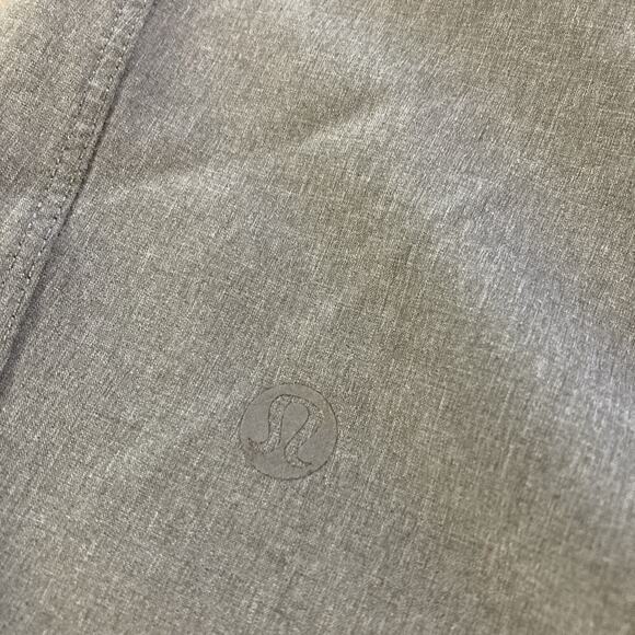 LULULEMON Men’s Pace Breaker Shorts 10 " Sz M Lined Gray Drawstring Gym Stretch - Picture 6 of 10